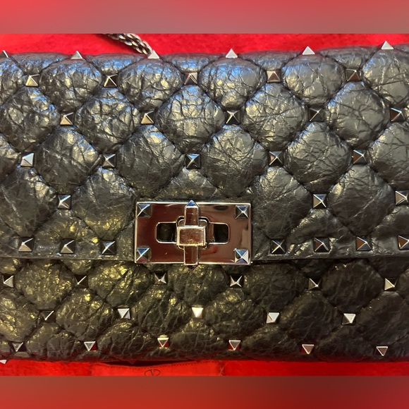 VALENTINO GARAVANI Rockstud Spike Quilted Calf Leather Shoulder Bag Black AUTH - Picture 11 of 13